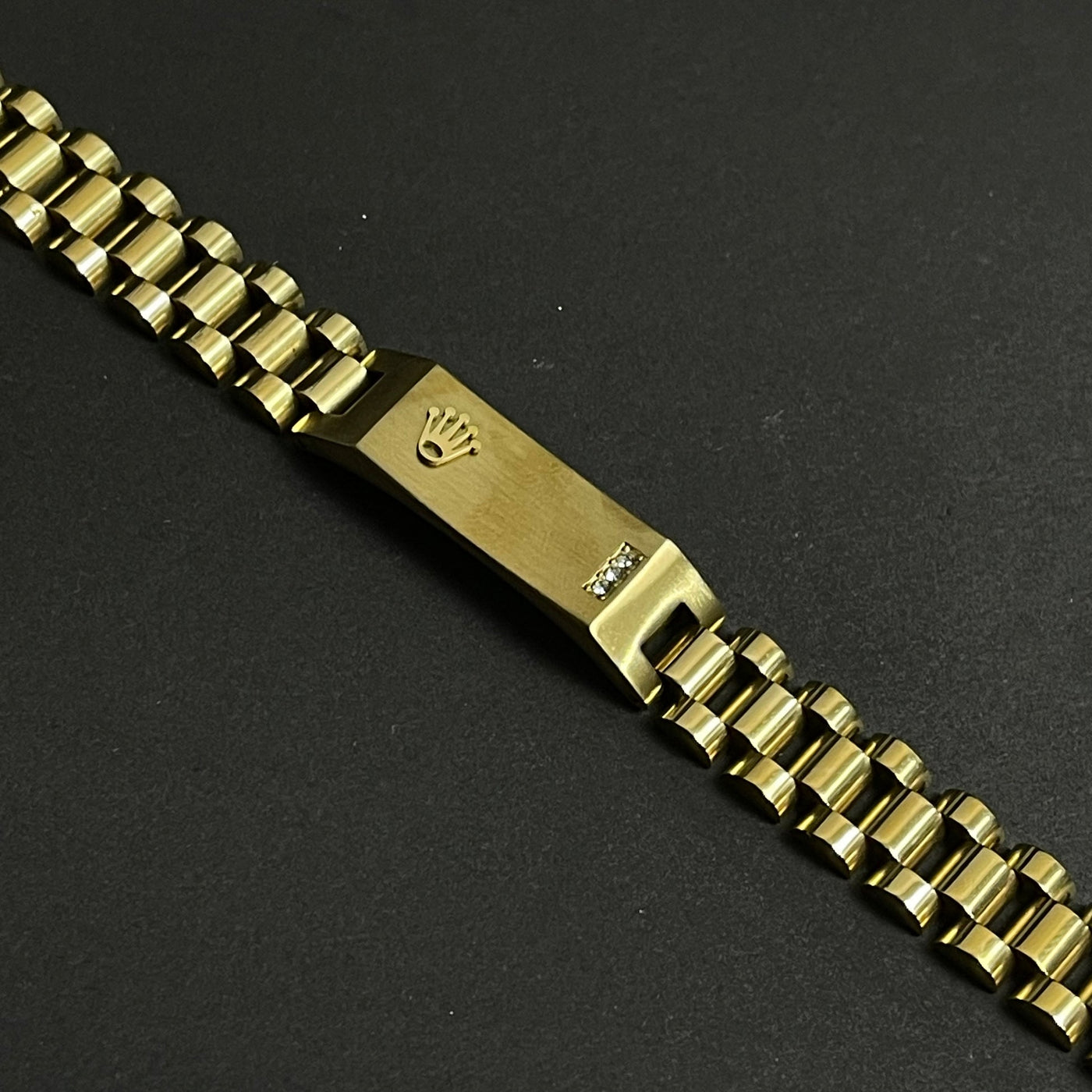 Rolex bracelet with two rings offer only for today 🚨